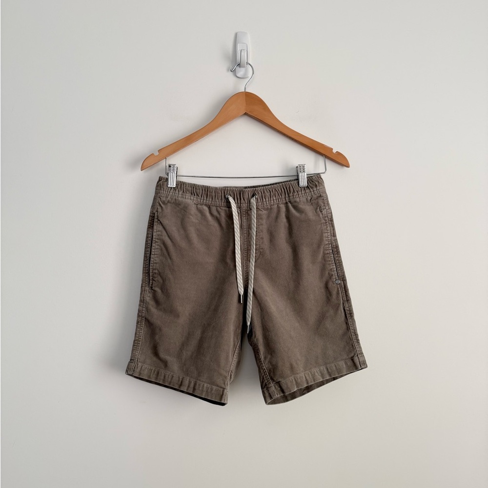 Vuori Optimist Men’s Corduroy Shorts in Walnut - Picture 6 of 11